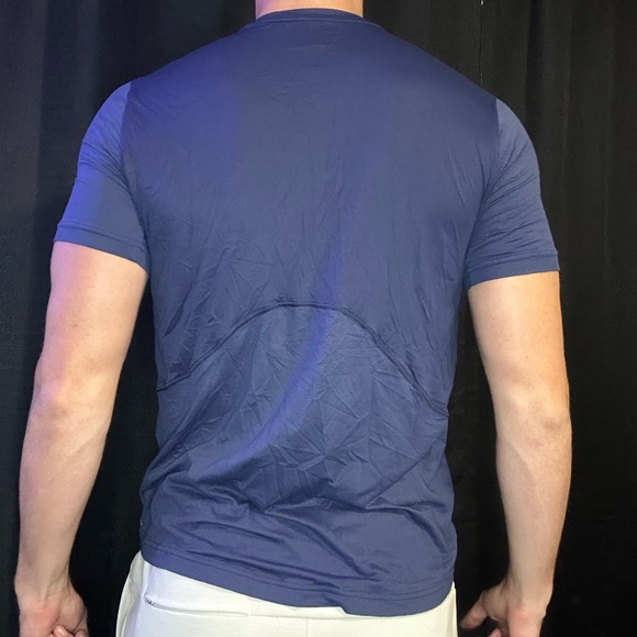 Under Armour ISO-Chill shirt medium - Picture 5 of 6